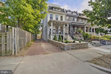 424 Taylor St. #2 NW, Washington, DC 20011 - MLS#: DCDC2159160