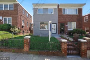 1572 41ST Street SE, Washington, DC 20020 - MLS#: DCDC2159508