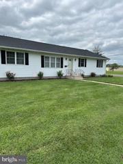 7 Dixon Street, Harrington, DE 19952 - MLS#: DEKT2030790