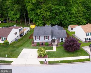 17 Congressional Court, Middle River, MD 21220 - #: MDBC2096640