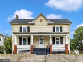 711 E B Street, Brunswick, MD 21716 - #: MDFR2052984