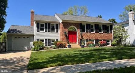 813 Duke Street, Rockville, MD 20850 - MLS#: MDMC2130244