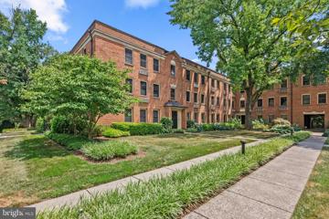 4818 Chevy Chase Drive Unit 203, Chevy Chase, MD 20815 - #: MDMC2139050