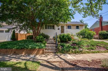 6413 Lone Oak Drive, Bethesda, MD 20817 - #: MDMC2142782