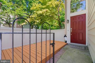 10823 Luxberry Drive, North Bethesda, MD 20852 - MLS#: MDMC2145534