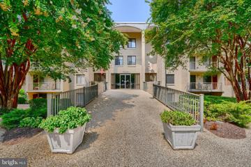 7425 Democracy Boulevard Unit 108, Bethesda, MD 20817 - MLS#: MDMC2146216