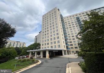 10401 Grosvenor Place Unit 1204, Rockville, MD 20852 - #: MDMC2147792