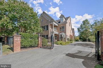 8521 Gavin Manor Court Unit 2, Chevy Chase, MD 20815 - #: MDMC2148330