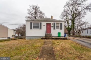 1305 Oates Street, Capitol Heights, MD 20743 - #: MDPG2102276