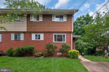 734 Booker Drive, Capitol Heights, MD 20743 - #: MDPG2113282