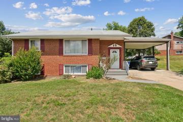 2201 Roslyn Avenue, District Heights, MD 20747 - #: MDPG2115318