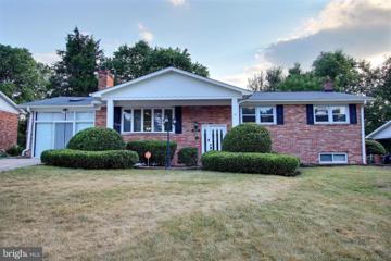 5717 Temple Hill Road, Temple Hills, MD 20748 - #: MDPG2116808