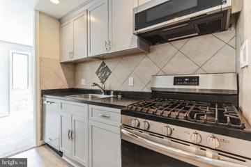7103 Donnell Place Unit C, District Heights, MD 20747 - #: MDPG2118290