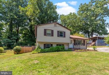 7032 Canyon Drive, Capitol Heights, MD 20743 - MLS#: MDPG2118514