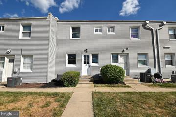 3823 28TH Avenue Unit 21, Temple Hills, MD 20748 - #: MDPG2119374