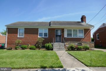 2215 Iverson Street, Temple Hills, MD 20748 - #: MDPG2119454