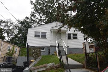 936 Clovis Avenue, Capitol Heights, MD 20743 - #: MDPG2125062