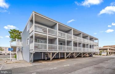 5 41ST Street Unit 8 DOMIN>, Ocean City, MD 21842 - #: MDWO2021180