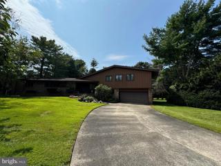 201 Arbor Court E, Linwood, NJ 08221 - #: NJAC2013904