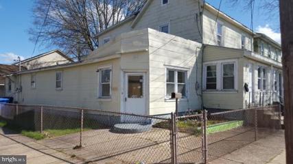 302 Foundry 300, 302, 304, Florence, NJ 08518 - MLS#: NJBL2069850