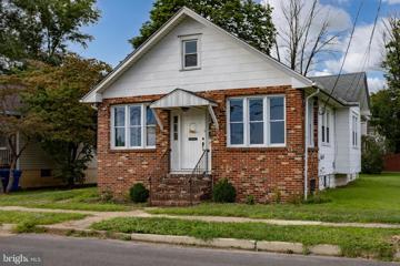 19 E 3RD Street, Florence, NJ 08518 - MLS#: NJBL2072280