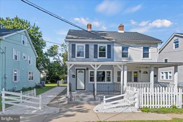 827 W 2ND Street, Florence, NJ 08518 - MLS#: NJBL2072322