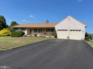 4 Willoughby Lane, Southampton, NJ 08088 - MLS#: NJBL2072534