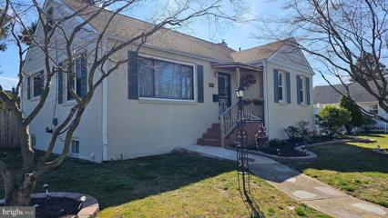 17 Howell Avenue, West Collingswood Heights, NJ 08059 - #: NJCD2066056