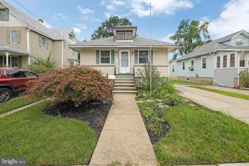 17 W Park Avenue, Oaklyn, NJ 08107 - MLS#: NJCD2072988