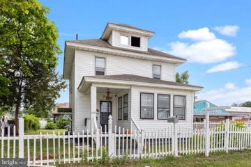 600 W Broad Street, Paulsboro, NJ 08066 - MLS#: NJGL2046142