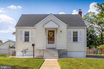 412 Beacon Avenue, Paulsboro, NJ 08066 - MLS#: NJGL2046322