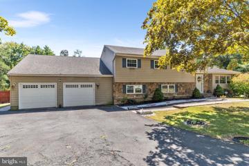 19 Hickory Hill Drive, Ewing, NJ 08618 - #: NJME2048514