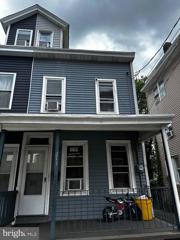 211 Elm Street, Trenton, NJ 08611 - MLS#: NJME2048826