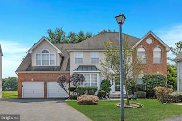 46 Pin Oak Drive, North Brunswick, NJ 08902 - #: NJMX2007466