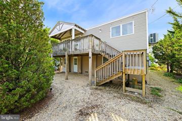 9 Olsen Avenue, Harvey Cedars, NJ 08008 - MLS#: NJOC2027834