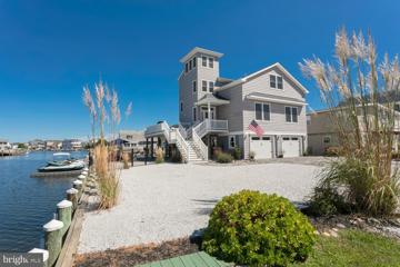 16 Chesapeake Court, Tuckerton, NJ 08087 - MLS#: NJOC2028470