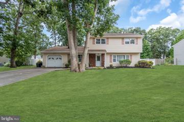 18 Easy Street, Lanoka Harbor, NJ 08734 - MLS#: NJOC2028476