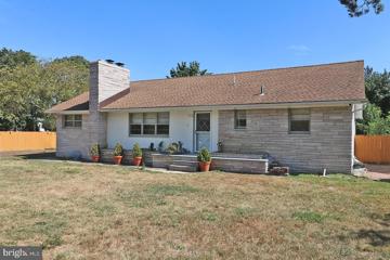 112 E Lacey Road, Forked River, NJ 08731 - MLS#: NJOC2028736