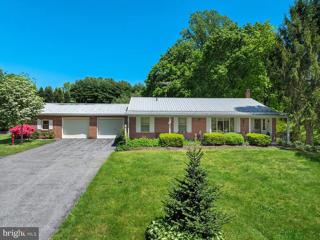 285 W Point Road, Aspers, PA 17304 - #: PAAD2012994