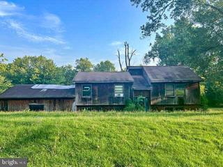 1821 E Rte 724, Douglassville, PA 19518 - MLS#: PABK2047096