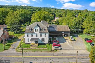 312 Chestnut Street, Mertztown, PA 19539 - #: PABK2048254