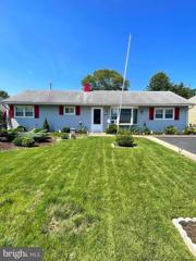 817 Chesterton Road, Fairless Hills, PA 19030 - #: PABU2076122