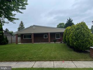 61 Yellowood Drive, Levittown, PA 19057 - MLS#: PABU2077522