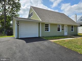 42 Crown Road, Levittown, PA 19057 - #: PABU2078424