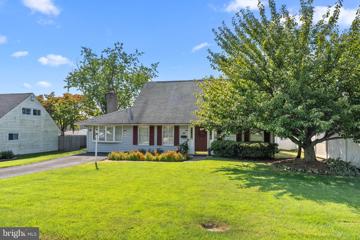 49 Towpath Road, Levittown, PA 19056 - MLS#: PABU2078778