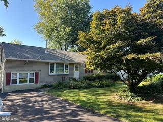 170 Maple Avenue, Southampton, PA 18966 - MLS#: PABU2079060