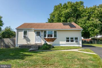 30 Green Lynne Drive, Levittown, PA 19057 - MLS#: PABU2079112