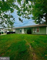 35 Fawn Lane, Levittown, PA 19055 - #: PABU2079456