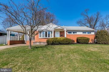 25 Scarsdale Drive, Camp Hill, PA 17011 - #: PACB2026910