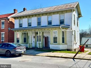 112 W Big Spring Avenue, Newville, PA 17241 - #: PACB2029376